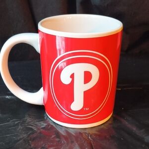 MLB Philadelphia Phillies Vibrant Red Large P 3D Beveled Logo Mug Cup
